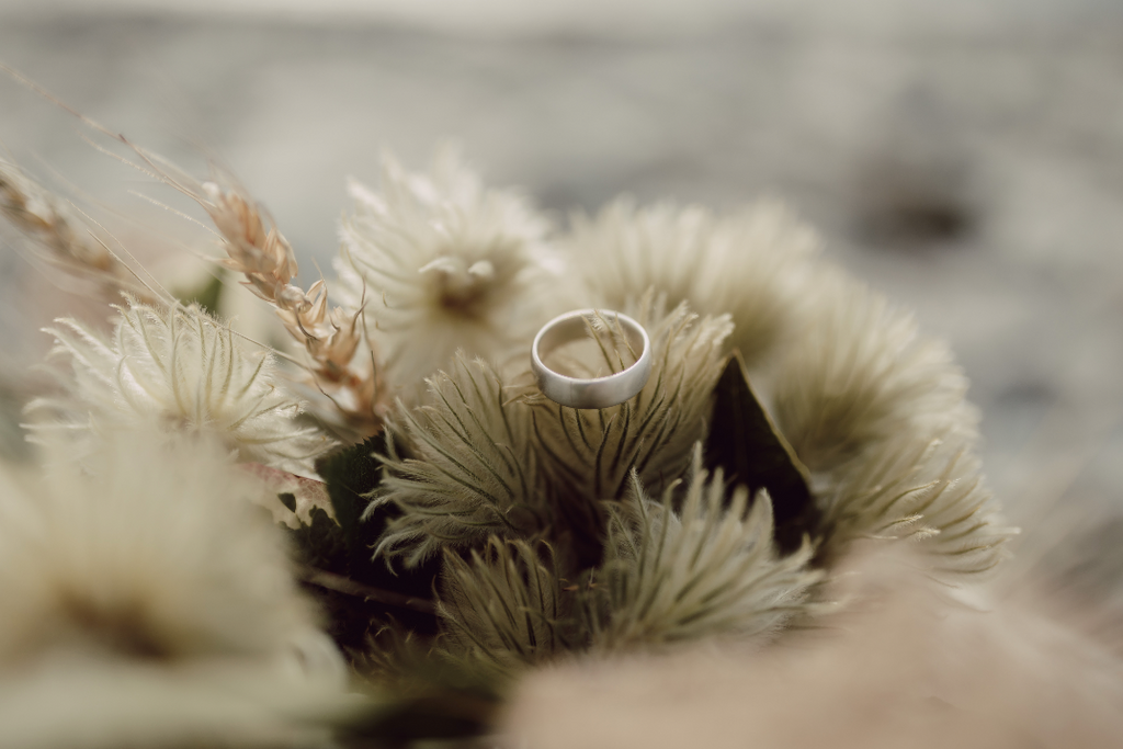 Tips for Buying Your Wedding Rings Online